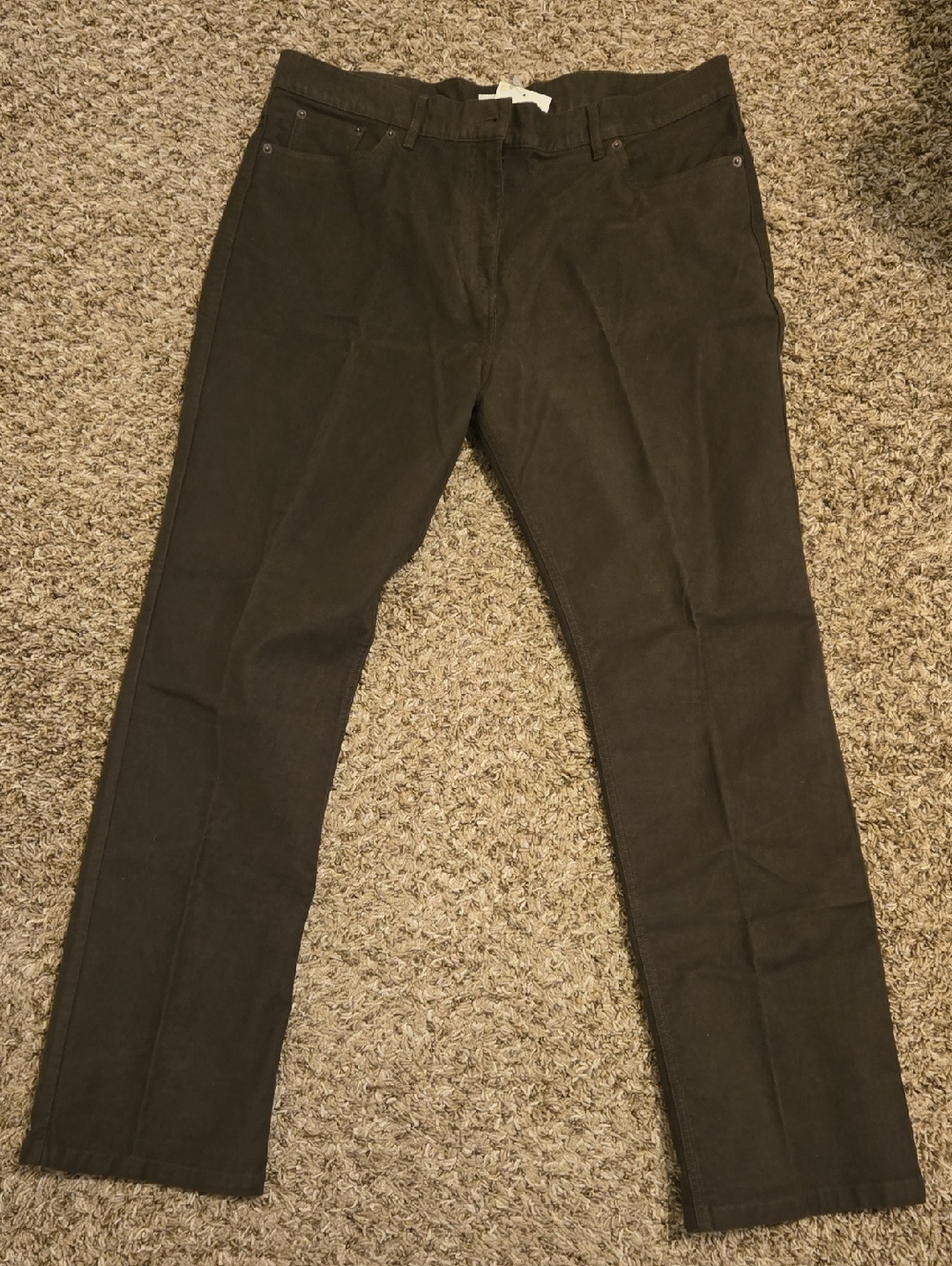 Women's Straight Chino Pants in Dark Olive